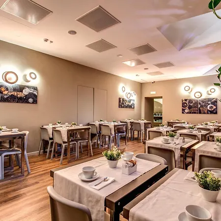 Отель Al Manthia - Gruppo Trevi Рим