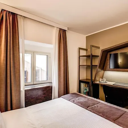 Al Manthia - Gruppo Trevi Рим