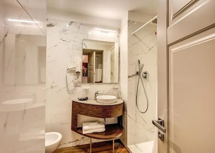 Al Manthia - Gruppo Trevi 4* Roma