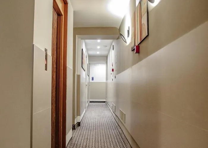 Al Manthia - Gruppo Trevi Rom