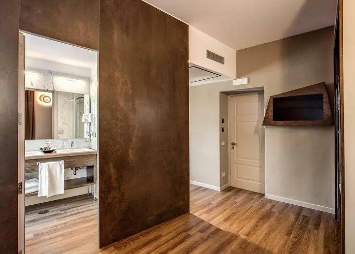 Al Manthia - Gruppo Trevi Rom