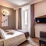 Szálloda Al Manthia - Gruppo Trevi 4*